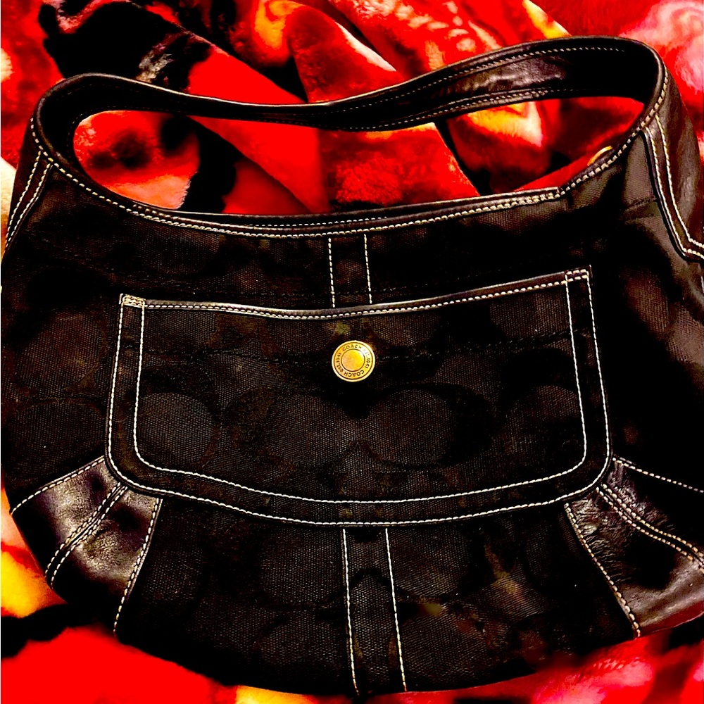 Black Coach Purse/Handbag